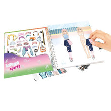 Cargar imagen en el visor de la galería, DEPESCHE-413808-Cuaderno de stickers - Dress me up Sports
