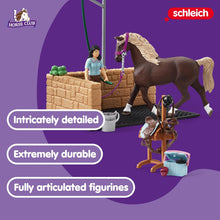 Cargar imagen en el visor de la galería, Schleich-42438-Lavadero de caballos Emily &amp; Luna
