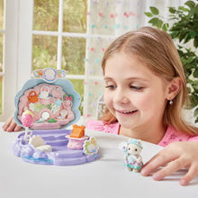 Cargar imagen en el visor de la galería, Sylvanian-5760-Tienda Bebé Sirena
