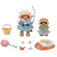 Cargar imagen en el visor de la galería, Sylvanian Families-5804-Las hermanas nutrias marinas
